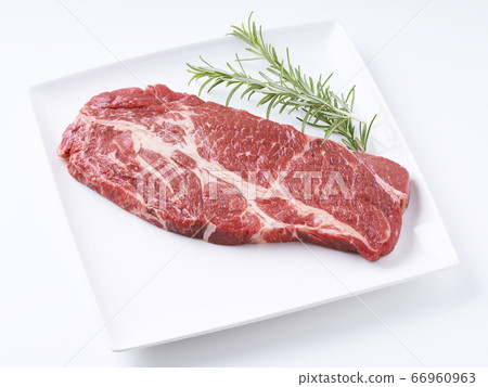 澳洲牛肉肩腰牛排肉 66960963