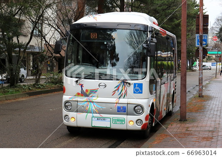 Ishikawa Kanazawa Kanazawa city community bus "Flat bus" 66963014