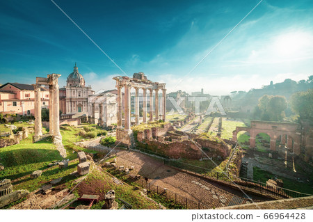 Roman ruins in Rome, Italy 66964428