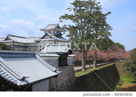 金澤城堡公園的河北門和塔蒙塔 66964892