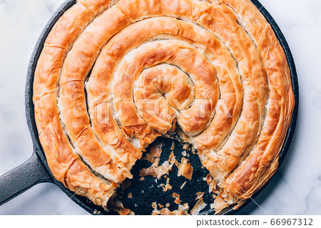 Filo Spinach and Feta Twist Pie Filo Spinach and Feta Twist Pie 66967312