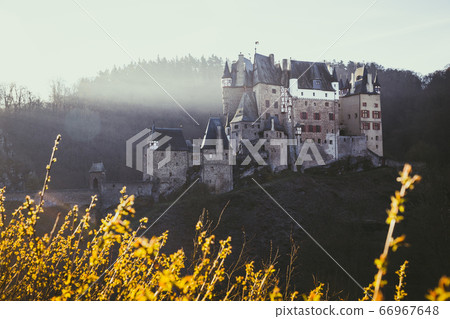 Eltz Castle at sunrise, Rheinland-Pfalz, Germany 66967648