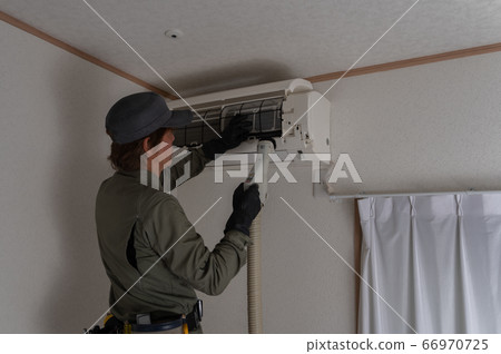 Air conditioner cleaning 66970725
