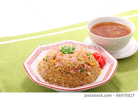 Fried rice Chinese soup Fried rice Chinese soup 66970827
