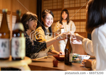 女人敬酒 女人敬酒 66973200