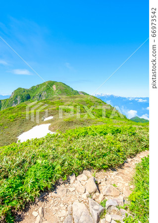Early summer climbing Mt. Amashika (Sasahira and Mt. Amashika, asahi in the distance) 66973542