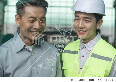 商務,男人,會議 商務,男人,會議 66975795
