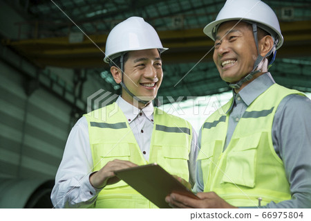 商務,男人,會議 商務,男人,會議 66975804