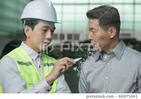 Business,men,meeting 66975841