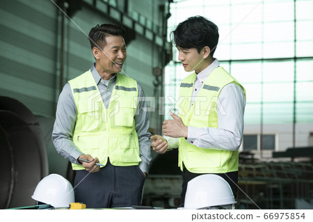 商務，男人，會議 66975854