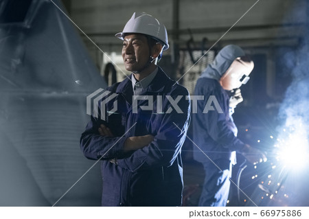 Business,man,night shift 66975886