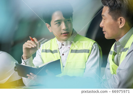 商務，男人，會議 66975971