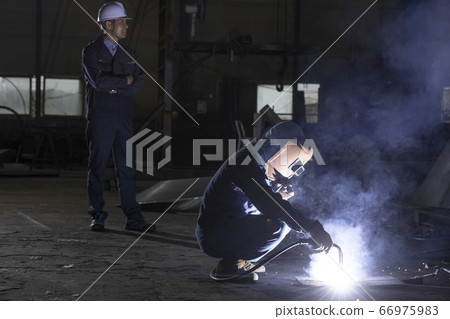 商務，人，夜班 66975983