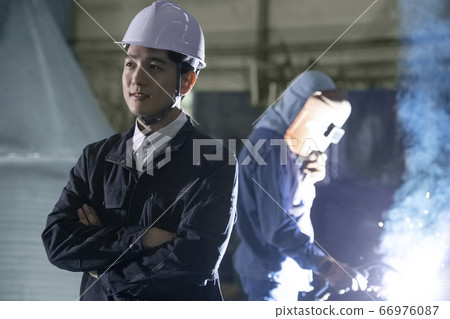 商務，人，夜班 66976087