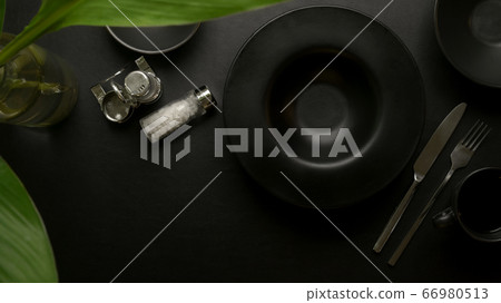 Dark luxury dinning table setting with black 66980513