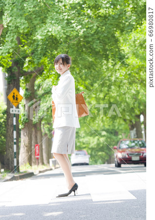 女商人肖像 66980817