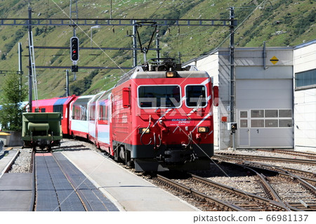 瑞士安德馬特冰川快線到達站 瑞士安德馬特冰川快線到達站 66981137