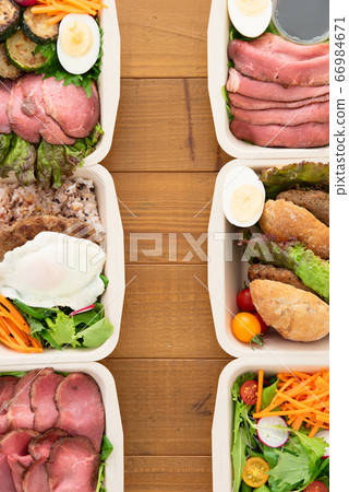 Takeaway food Takeaway food 66984671