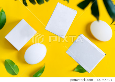 Flying handcraft mock-up paper boxes for packaging 66986895