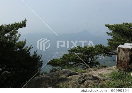 北漢山、國立公園、寶賢峰 北漢山、國立公園、寶賢峰 66990594