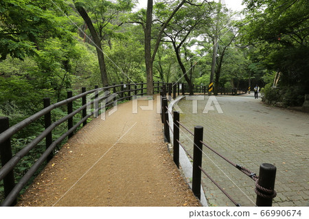 北漢山、國立公園、寶賢峰 北漢山、國立公園、寶賢峰 66990674