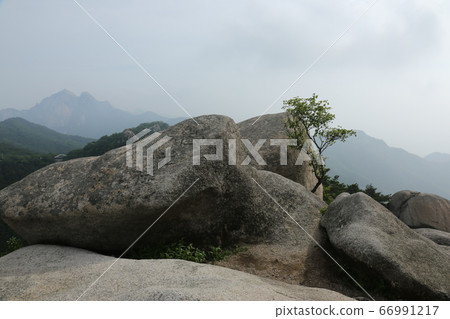 北漢山、國立公園、寶賢峰 66991217