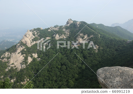 北漢山、國立公園、寶賢峰 北漢山、國立公園、寶賢峰 66991219