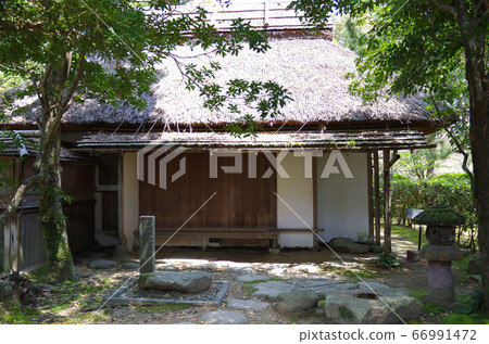View of the tea room at Shizuki Park 66991472