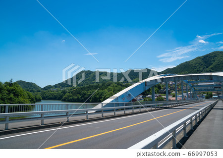 日蓮大橋和相模河 66997053