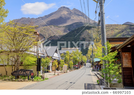 大分縣由布院Yufudake和Yunotsubo Kaido 66997103