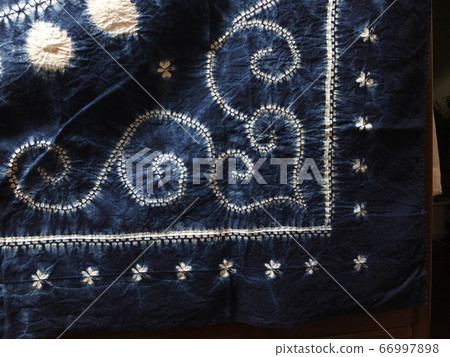 艾曾古芝 66997898