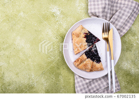 Sweet homemade galette pie with blueberry Sweet homemade galette pie with blueberry 67002135