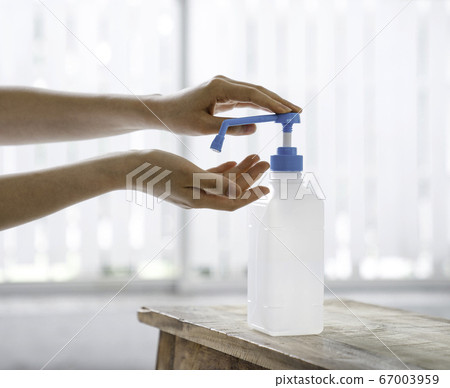 Hand disinfection image 67003959