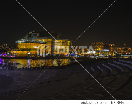 首爾瑞草區半坡洞Sebitseom的夜景 首爾瑞草區半坡洞Sebitseom的夜景 67004633