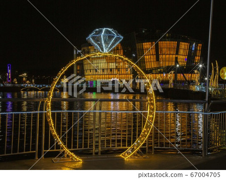 首爾瑞草區半坡洞Sebitseom的夜景 首爾瑞草區半坡洞Sebitseom的夜景 67004705