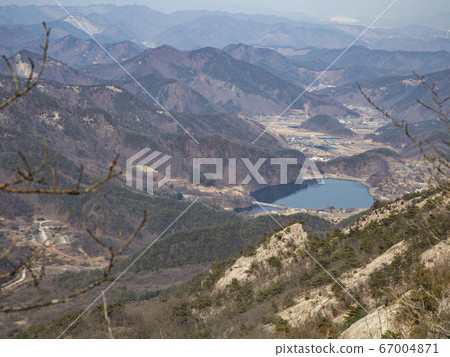 韓國全羅北道萬州郡雲州面大墩山 韓國全羅北道萬州郡雲州面大墩山 67004871