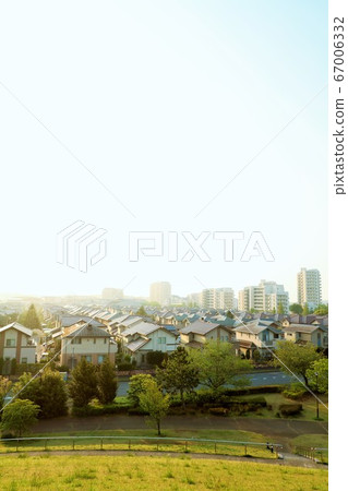 Dawn's streets 67006332