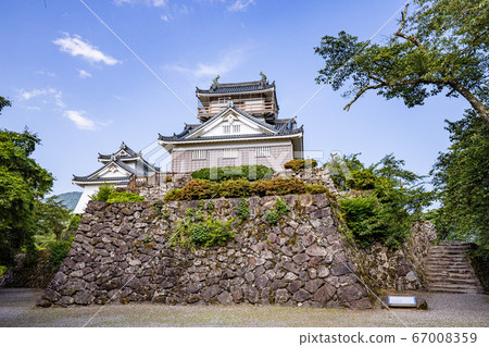 (Fukui Prefecture) Echizen Ono Castle in early summer 67008359