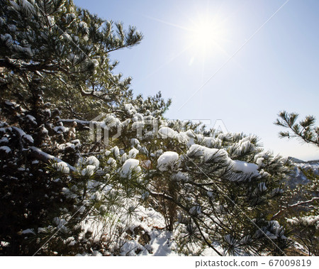 Bibong, Hyangnobong, Bukhansan, Gugi-dong, Jongno-gu, Seoul, Korea Bibong, Hyangnobong, Bukhansan, Gugi-dong, Jongno-gu, Seoul, Korea 67009819