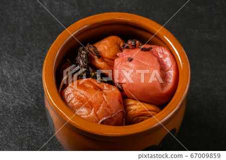 Kishu Umeboshi Pickled plum Japanese pickles 67009859