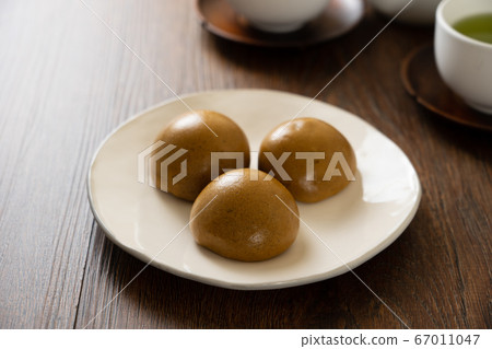 Black sugar wharf Black sugar wharf 67011047