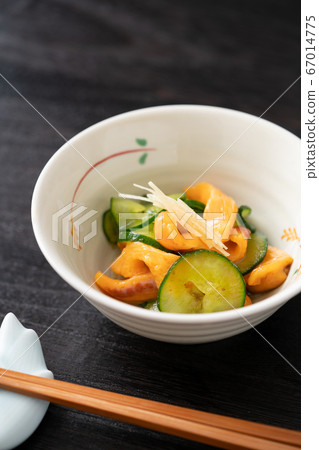 Ascidian vinegar 67014775