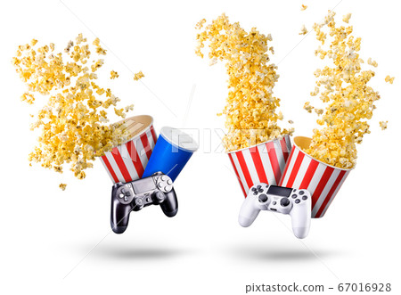 Paper bucket with popcorn, cup of drink and video 67016928