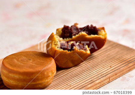 看起來好吃的今川燒 看起來好吃的今川燒 67018399