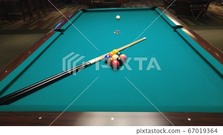 Billiards 67019364
