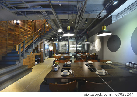 Restaurant interior, table, dining table, restaurant space Restaurant interior, table, dining table, restaurant space 67023244