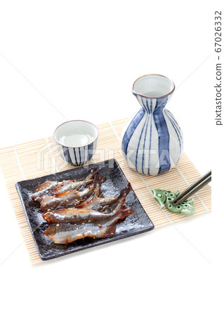 Grilled shishamomi rin dried with sake, grilled shishamo mirin dried 67026332