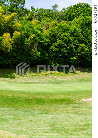 Near the golf course green Near the golf course green 67027694