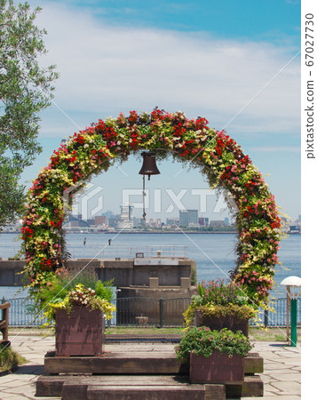 Port of Nagoya Wild Flower Garden Flower Ring Port of Nagoya Wild Flower Garden Flower Ring 67027730