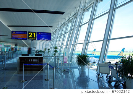 內排國際機場的登機大廳（越南河內） 67032342